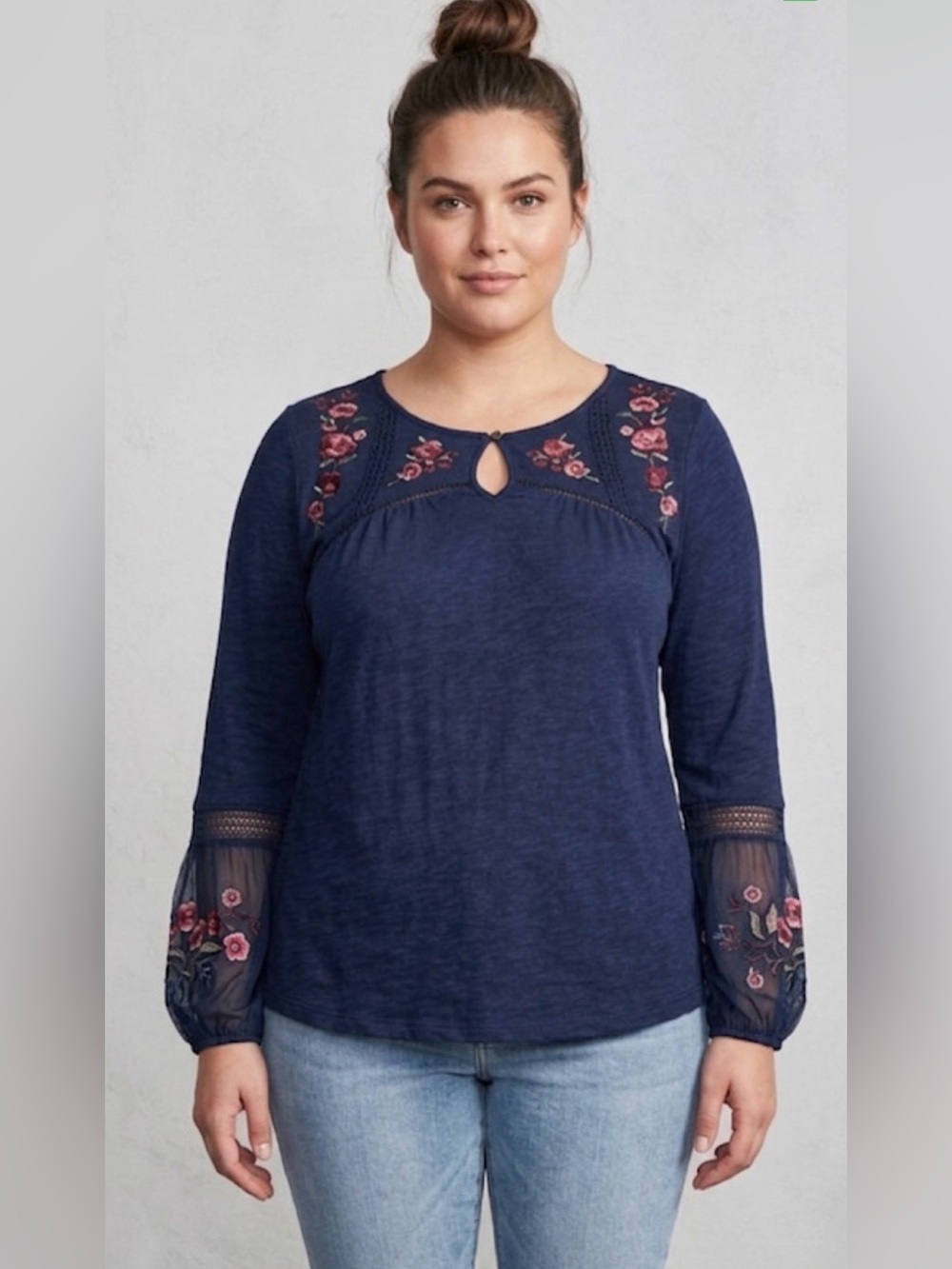 NWOT Time and Tru Navy Blue Floral Embroidered Boho Peasant Blouse Large